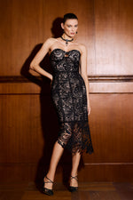 Load image into Gallery viewer, Fakula Lace Strapless Midi Dress