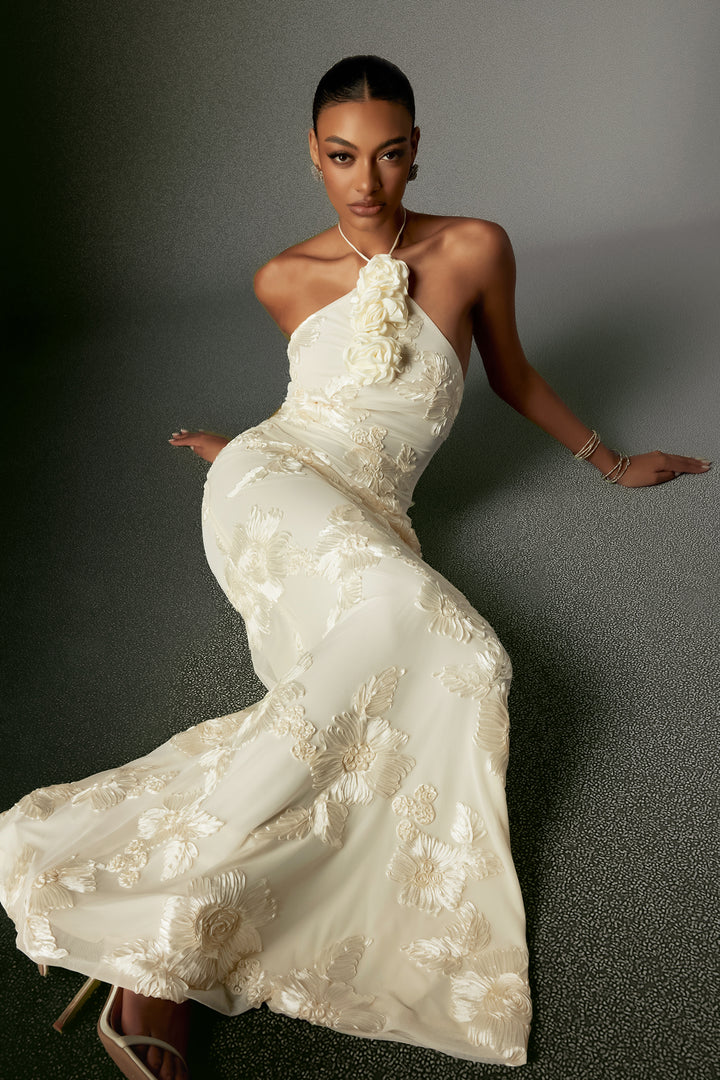 Griselda Flr Halter Embroidery Maxi Dress - White