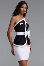 Load image into Gallery viewer, Erica Classic Slim Color Block Black Bandage Crop Top And Mini Skirt Two-Piece Set